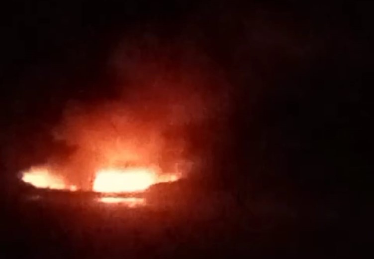 Kapal Pencari Ikan Terbakar Disambar Petir Di Perairan Amar Timika, Kapten Hilang