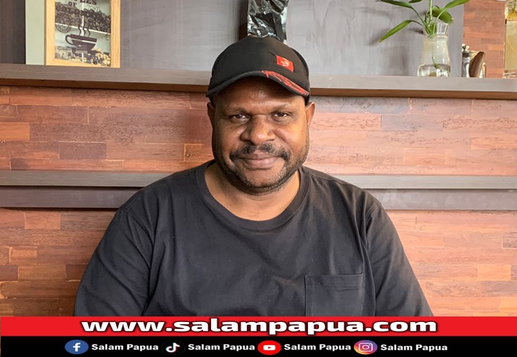 Leo Tumuka: Pendidikan Dasar Di Mimika Harus Ditingkatkan Dan Guru Juga Perlu Diperhatikan