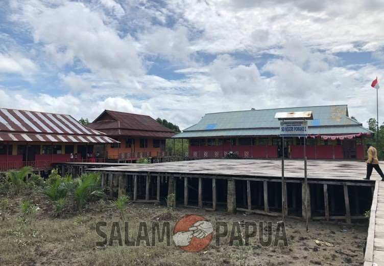 Ironis, Hanya 30 Persen Siswa SDN 1 Poumako Yang Sering Masuk Sekolah