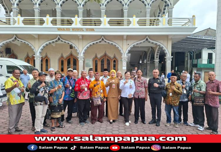 FKUB Mimika dan warga Desa Gelgel, Kabupaten Klungkung, Bali pada kunjungan studi komparatif persiapan Harmony Award 2025, Rabu (24/06/2025) (Salampapua.com/Sianturi)