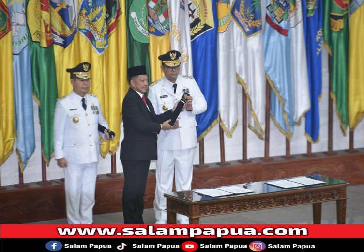 Mendagri Lantik Anwar Damanik Jadi Pj Gubernur Dan Sekda Provinsi Papua Tengah