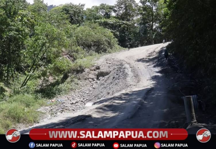 Kerusakan Jalan Trans KM 139�141 Nabire�Paniai Diminta Segera Ditangani PUPR