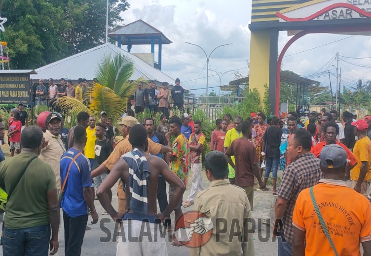 Dua Pemuda Diduga Dipukul Oknum Aparat, Masyarakat Kamoro Palang Jalan Hasanuddin Timika