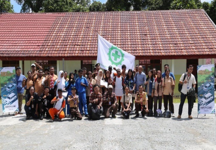 Rangkaian Bulan K3 Nasional, PTFI Dukung Edukasi Keselamatan Pengguna Jalan Kepada Siswa Dan Guru SMKN 1 Mimika
