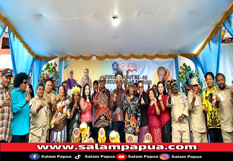 SD Inpres Koperapoka 1 Mimika Rayakan HUT Ke-40 Dan Pelepasan Purnatugas Guru Mince Yepese