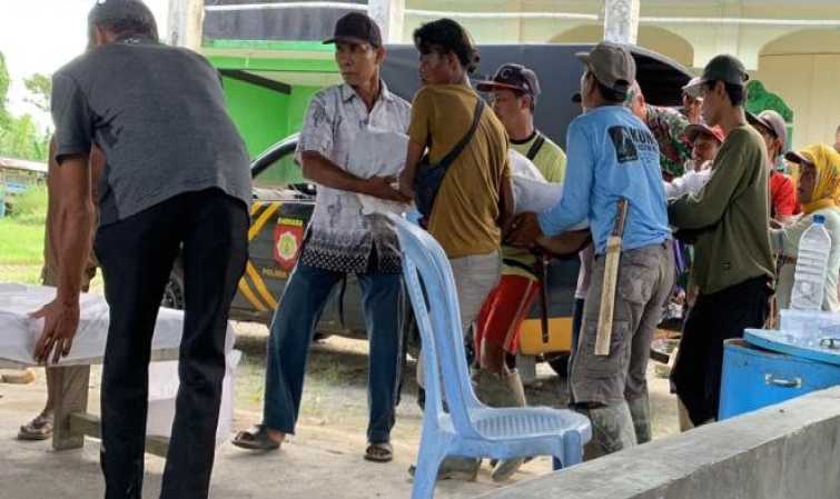 IMAM MASJID DITEMUKAN MENINGGAL DUNIA MENGAPUNG DI KALI WANIA MIMIKA TIMUR