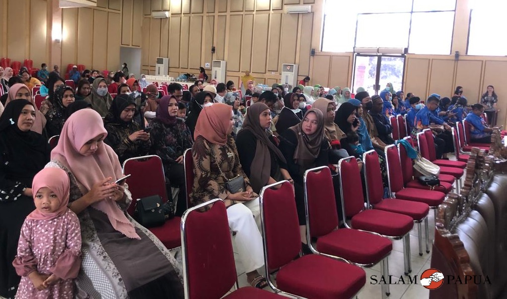 Tamu undangan dalam acara Halalbihalal Dinkes Mimika (Foto:salampapua.com/Evita)