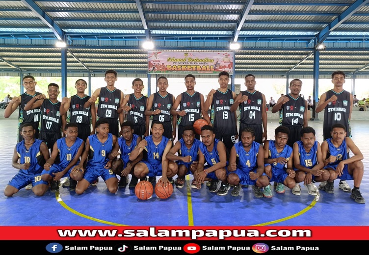 Tim Basketball dari SMK Hermon dan SMK Negeri 1 saat sebelum bertanding (salampapua.com/Acik)