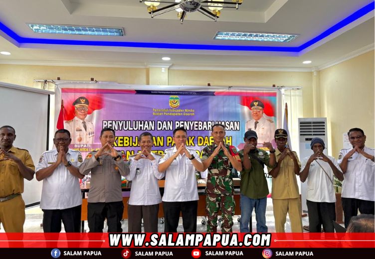 Foto bersama usai pembukaan kegiatan (salampapua.com/Evita)