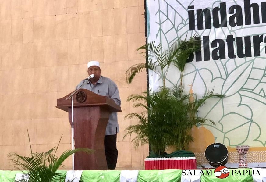 Ketua MUI Kabupaten Mimika, Ustad H. Muhammad Amin saat menyampaikan Hikmah Halalbihalal (Foto:salampapua.com/Evita)