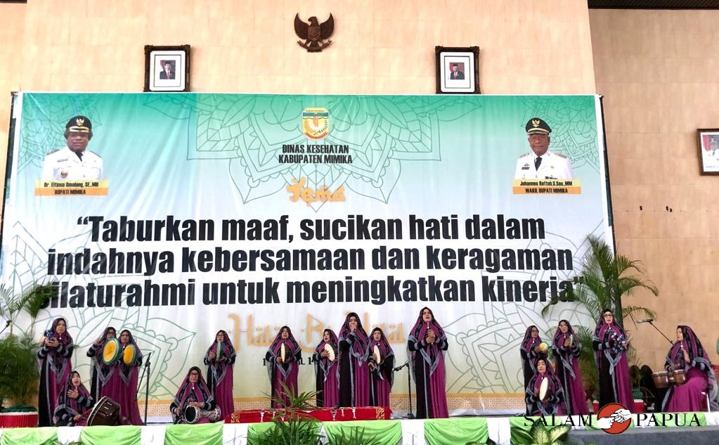 Penampilan Qhosidah dari BKMT Mimika (Foto:salampapua.com/Evita)