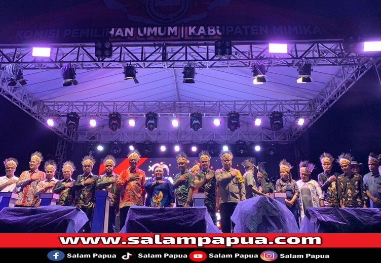 Foto bersama saat Launching Tahapan Pilkada 2024 (salampapua.com/Evita)