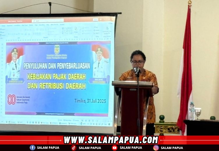Laporan Ketua Panitia Kegiatan, Rina Wasarea (salampapua.com/Evita)