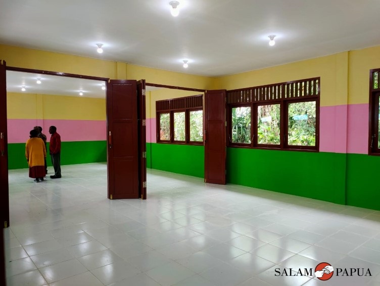 Salah satu ruang kelas TK Mamunuok yang dibangun PTFI (Foto:salampapua.com/Acik&Abeth)