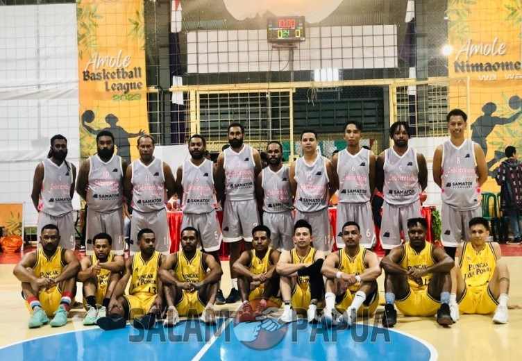 Foto bersama Tim Basket Putra PJP dan Tim Basket Putra Fabrikasi (Foto:salampapua.com/Evita)