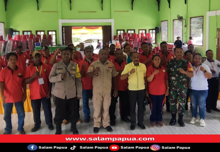 Foto bersama usai kegiatan Musrenbang (salampapua.com/Acik)