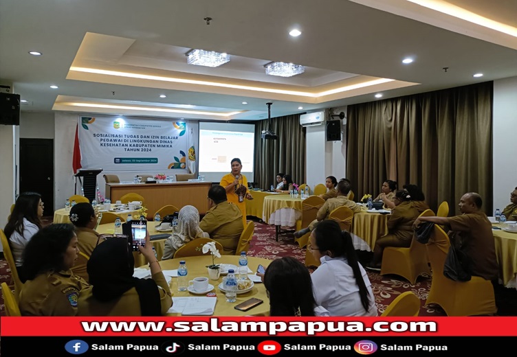 Manreg Regional IX BKN Provinsi Papua saat menyampaikan materi (salampapua.com/Acik)