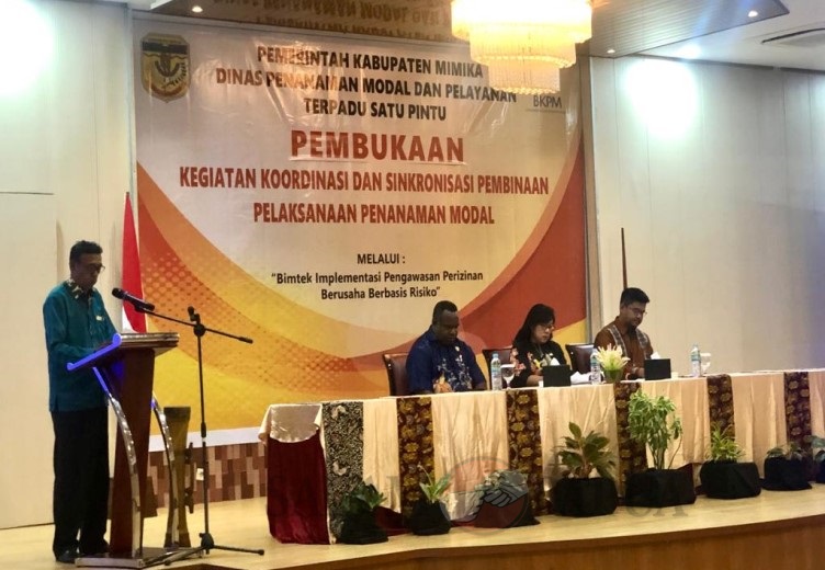 Laporan Ketua Panitia Yohan Sena (Foto:salampapua.com/Evita)