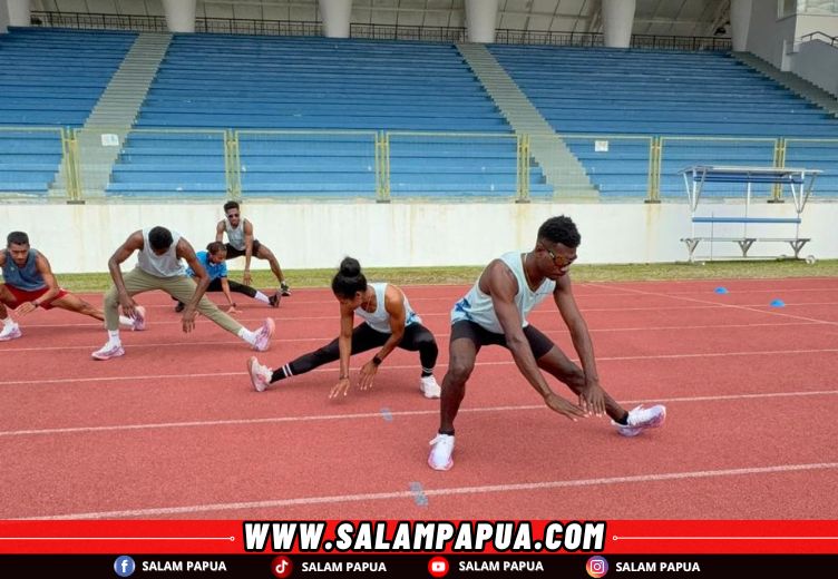 Atlet PAC saat latihan di lapangan MSC (salampapua.com/Evita)